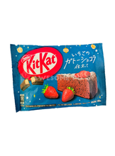 將圖片載入圖庫檢視器 日本 Nestle Kitkat Mini 巧克力 草莓 抹茶 可可 日本零食 酥脆口感
