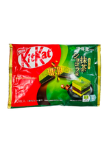 將圖片載入圖庫檢視器 日本 Nestle Kitkat Mini 巧克力 草莓 抹茶 可可 日本零食 酥脆口感
